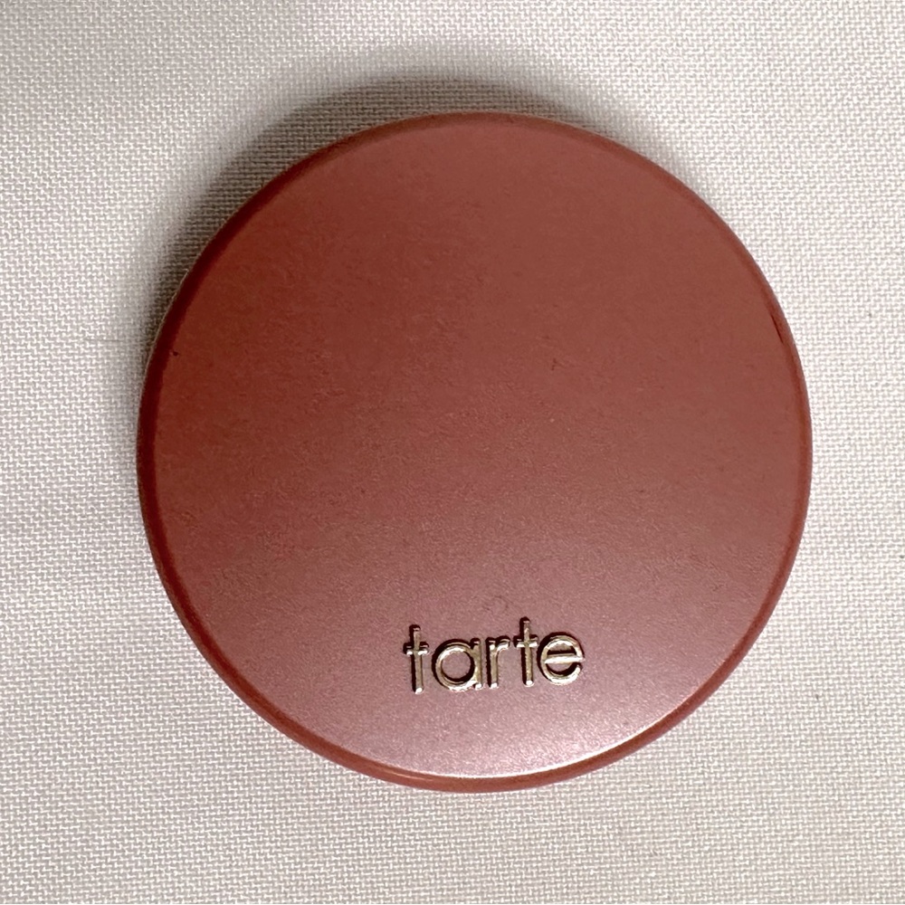Tarte Amazonian Clay Blush in the colour “Paaarty”